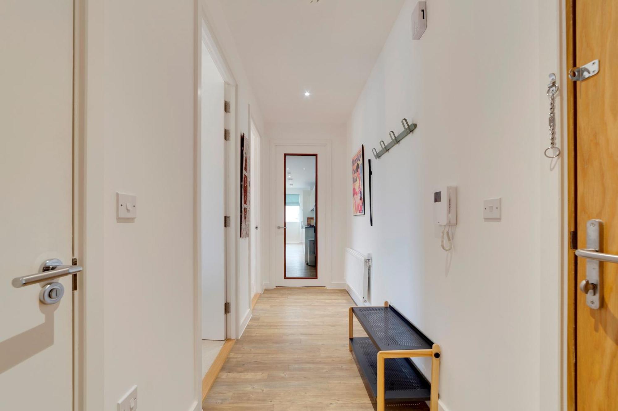 Pass The Keys Stunning And Spacious Modern Flat - Own Car Park Cambridge  Exterior photo